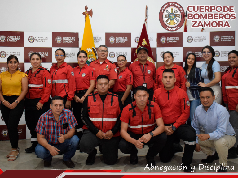CUERPO DE BOMBEROS ZAMORA CUENTA CON NUEVO PERSONAL OPERATIVO Y ADMINISTRATIVO
